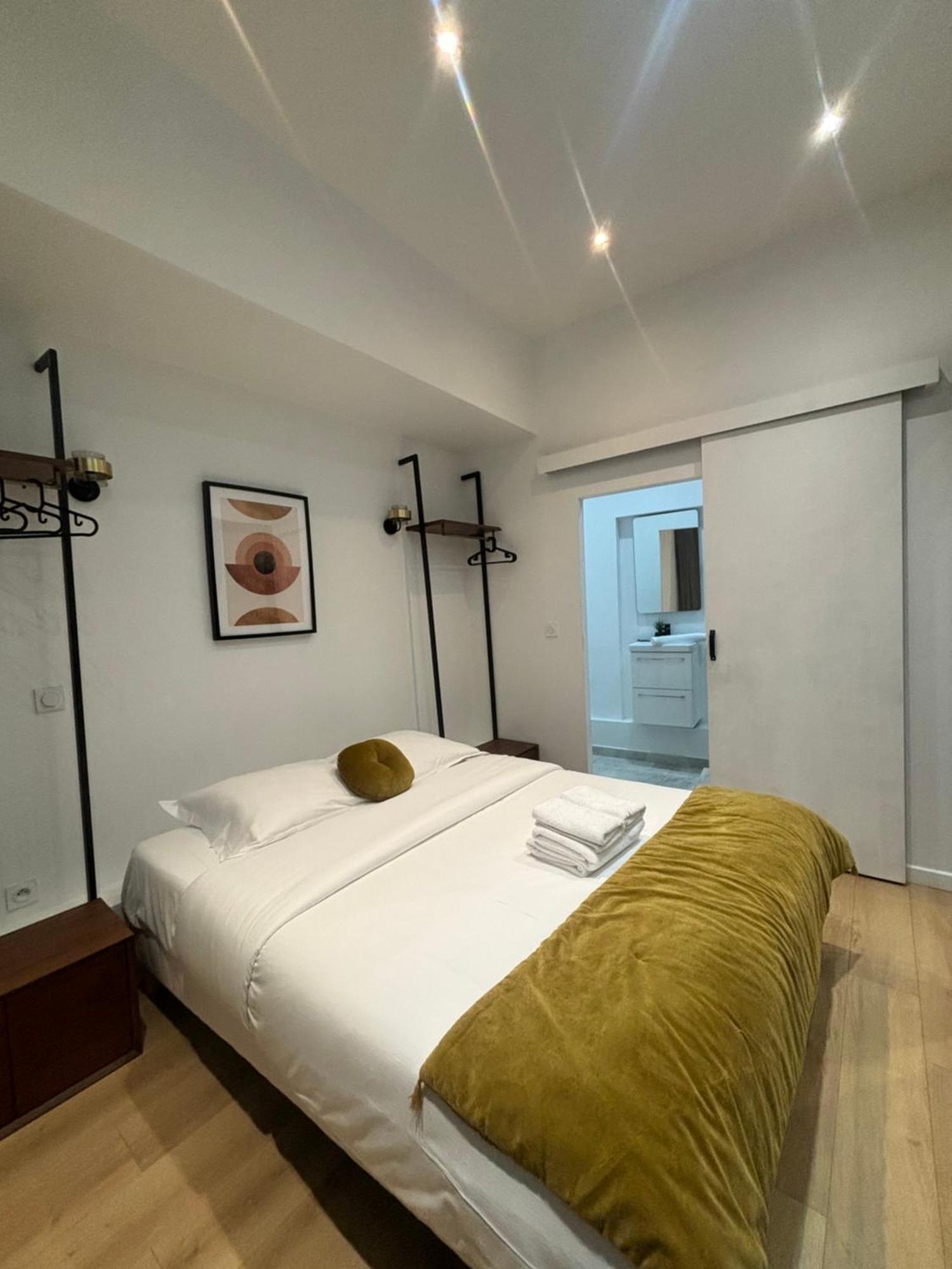 Marais - Modern Apartment ปารีส ภายนอก รูปภาพ